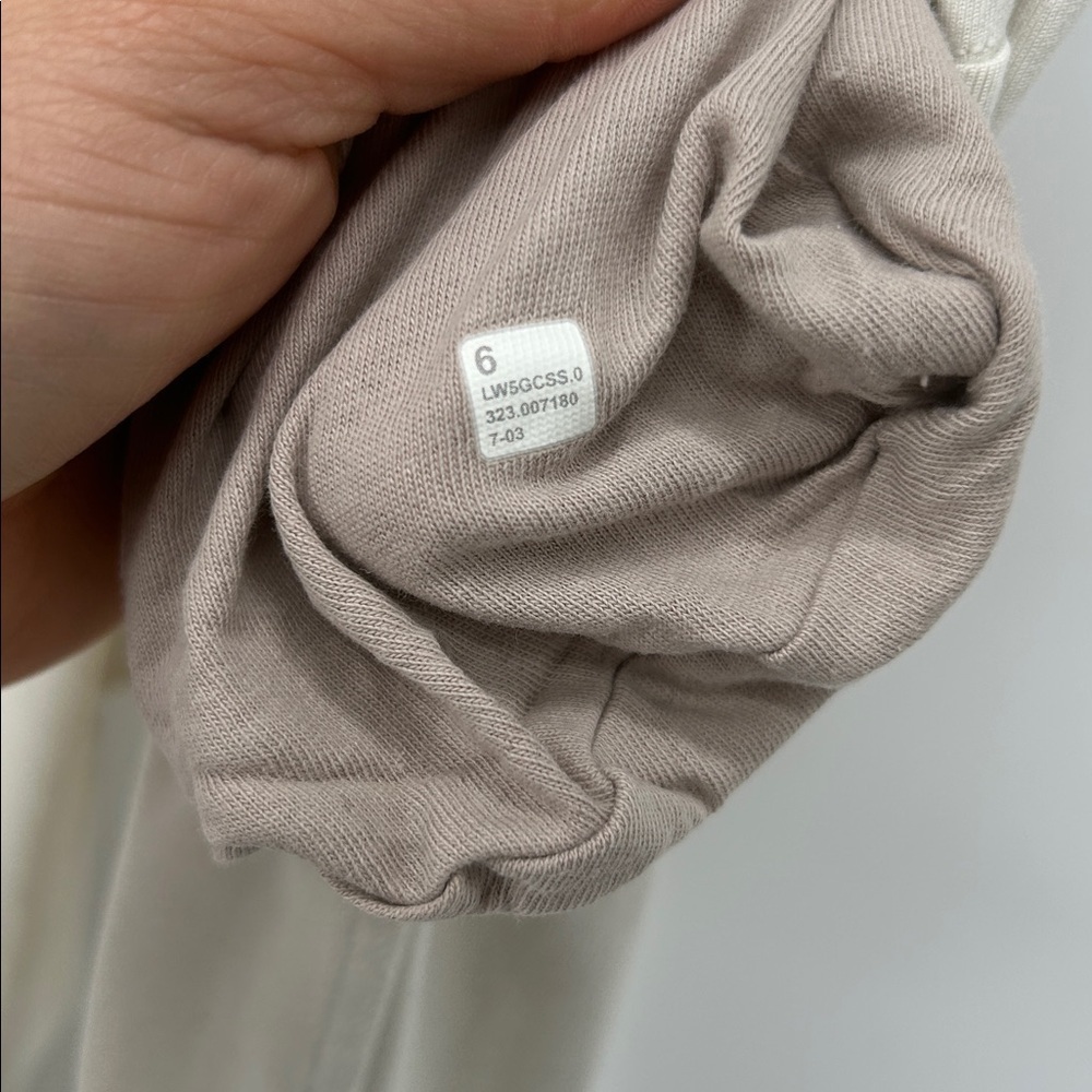 Lululemon Beige Jogger Sweatpants Drawstring Logo Size 6 - Picture 5 of 11